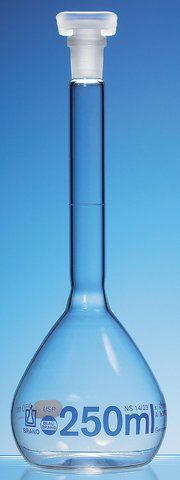 BRAND<sup>?</sup> volumetric flask BLAUBRAND<sup>?</sup> USP 27 conformity certified