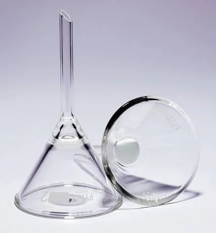 Pyrex<sup>?</sup> Filter funnel with sintered glass disc