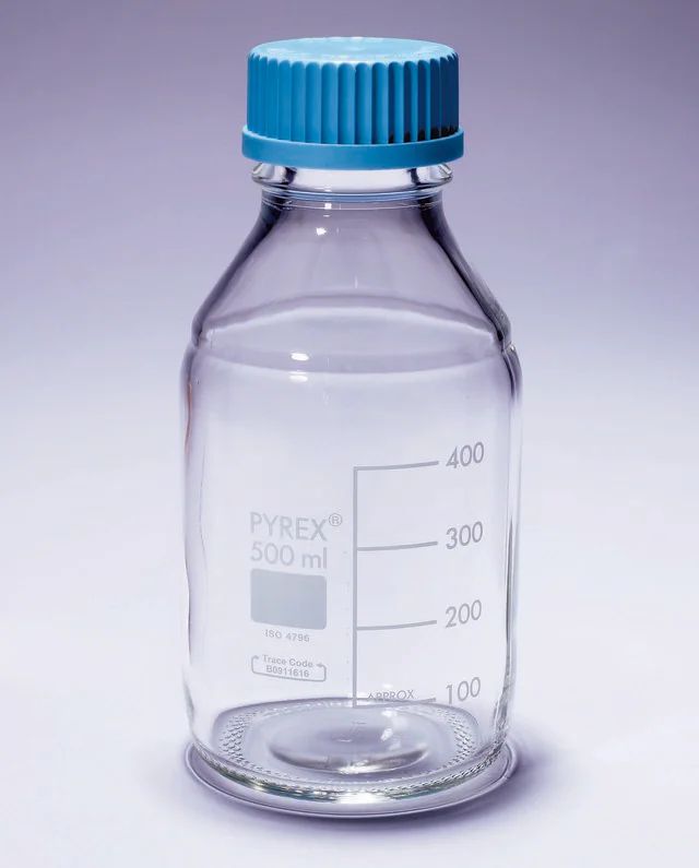 Pyrex<sup>?</sup> Media-Lab Bottles, with cap and pouring ring, with printed trace code